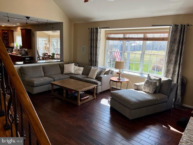 43249 Augustine Place Ashburn, VA 20147 - Photo 16 of 54 Family Room View#4