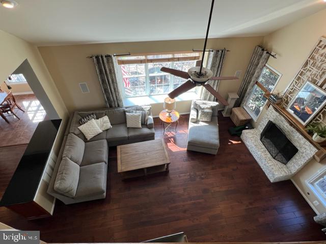 43249 Augustine Place Ashburn, VA 20147 - Photo 20 of 54 Family Room View#5