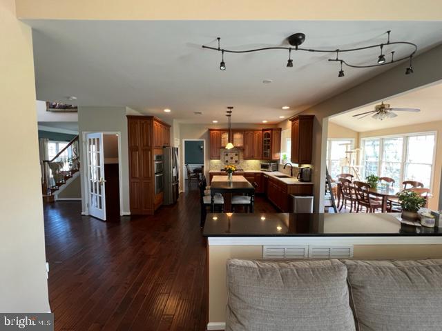 43249 Augustine Place Ashburn, VA 20147 - Photo 4 of 54