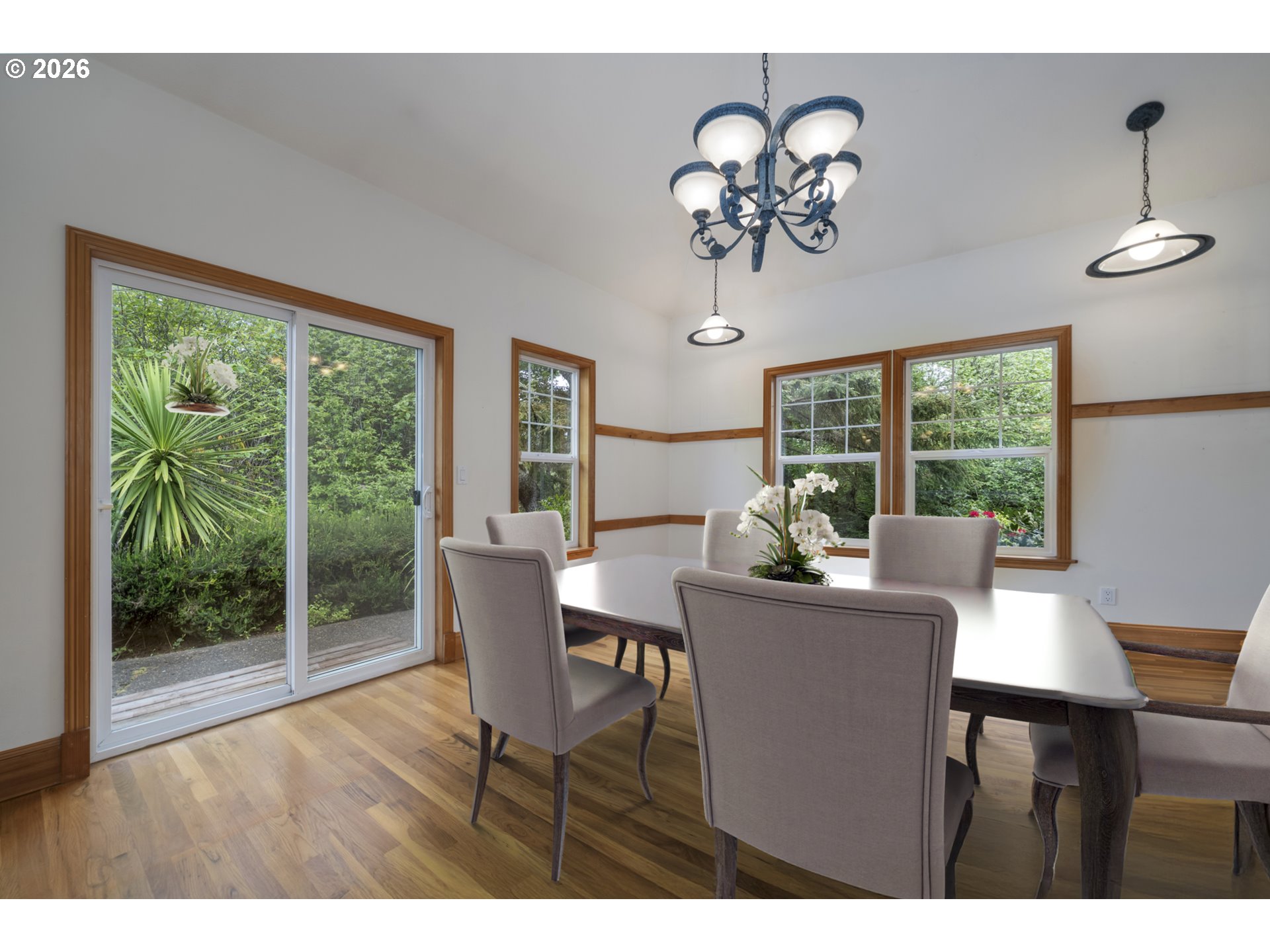 110 Southwest 61 Street South Beach, OR 97366 - Photo 21 of 48 Dining Area