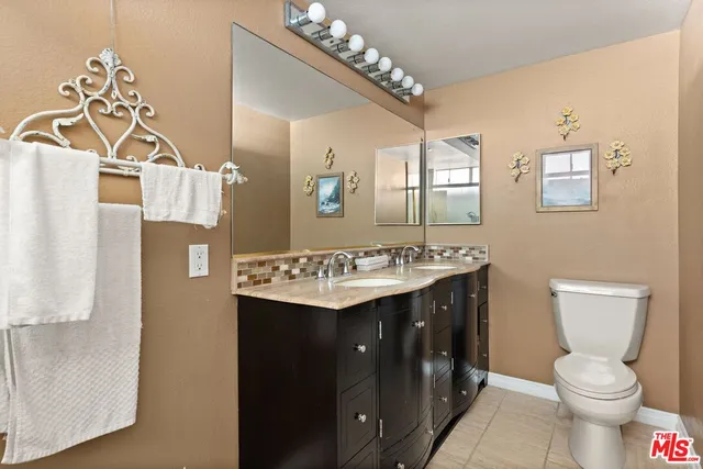 $4,900 | 11942 Whitewater Lane, Malibu, CA 90265