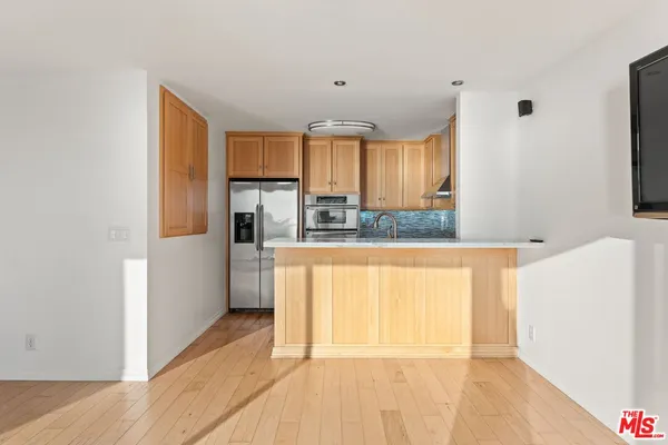 $4,500 | 11942 Whitewater Lane, Malibu, CA 90265