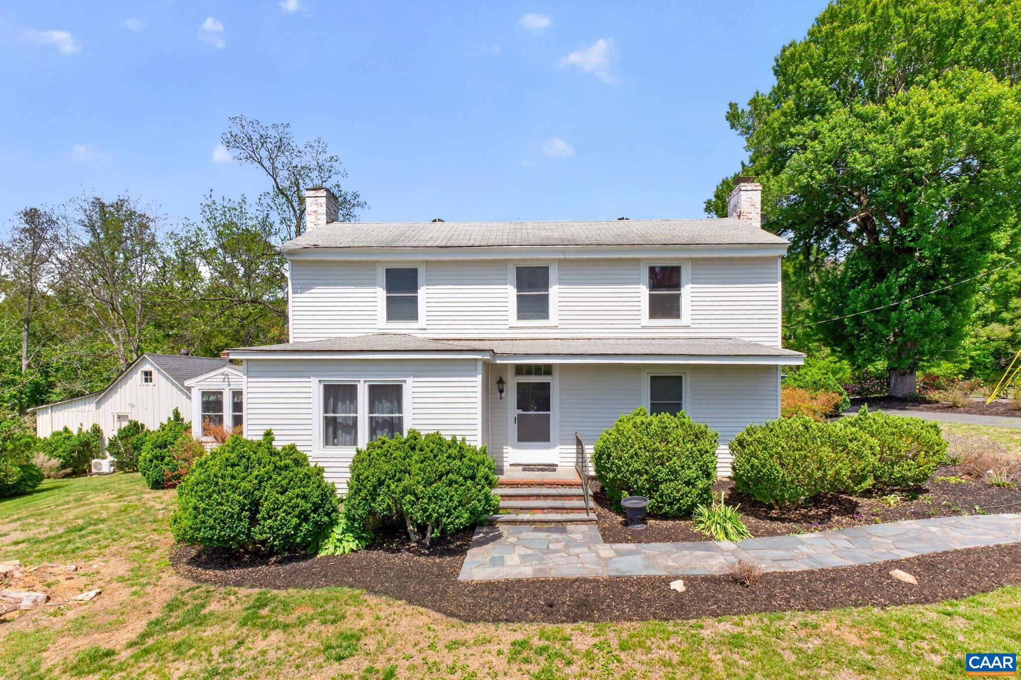 28 Ridgeway Farm Court Keswick, VA 22947 - Photo 2 of 59