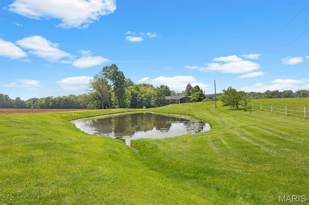 10774 Hickory Flat Road Highland, IL 62249 - Photo 32 of 35