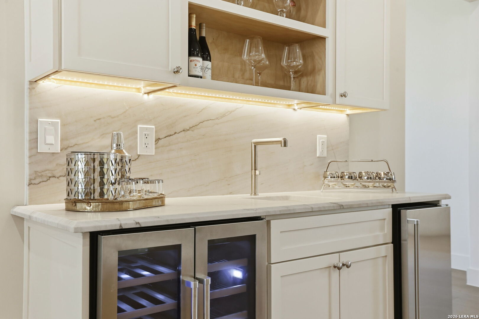 301 Tuttle Road Terrell Hills, TX 78209 - Photo 16 of 65