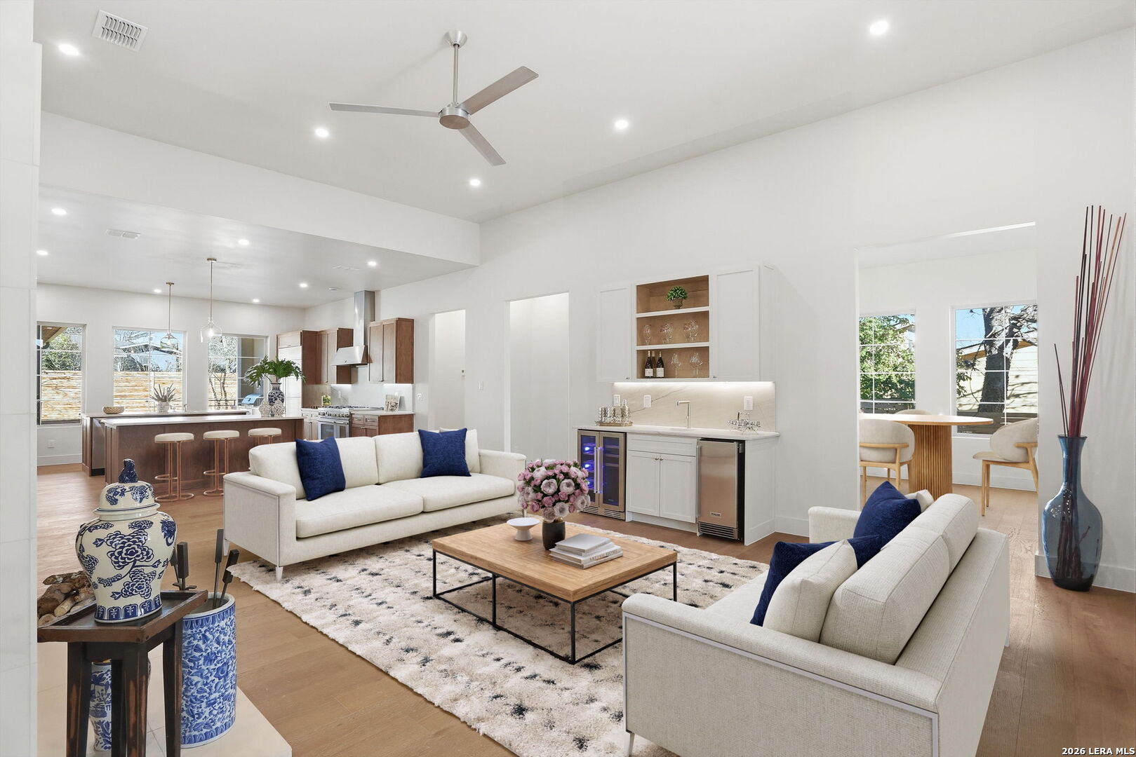 301 Tuttle Road Terrell Hills, TX 78209 - Photo 18 of 65