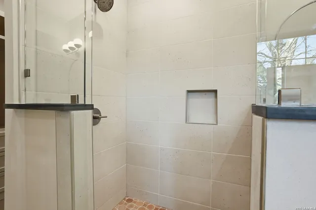 $1,155,000 | 301 Tuttle Road, Terrell Hills, TX 78209