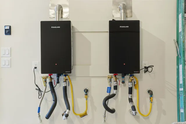 $1,155,000 | 301 Tuttle Road, Terrell Hills, TX 78209