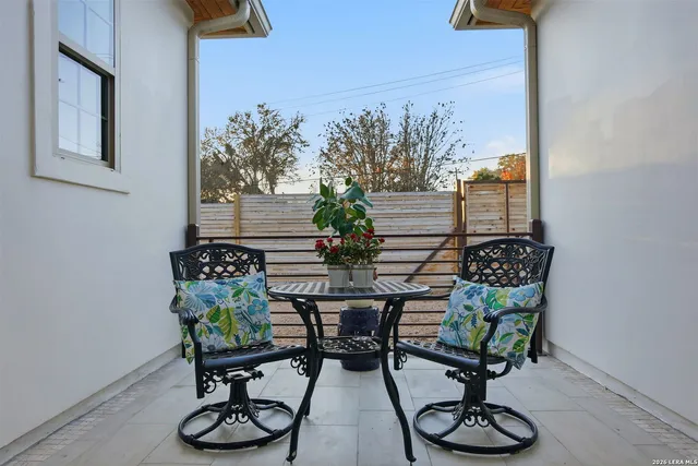 $1,155,000 | 301 Tuttle Road, Terrell Hills, TX 78209