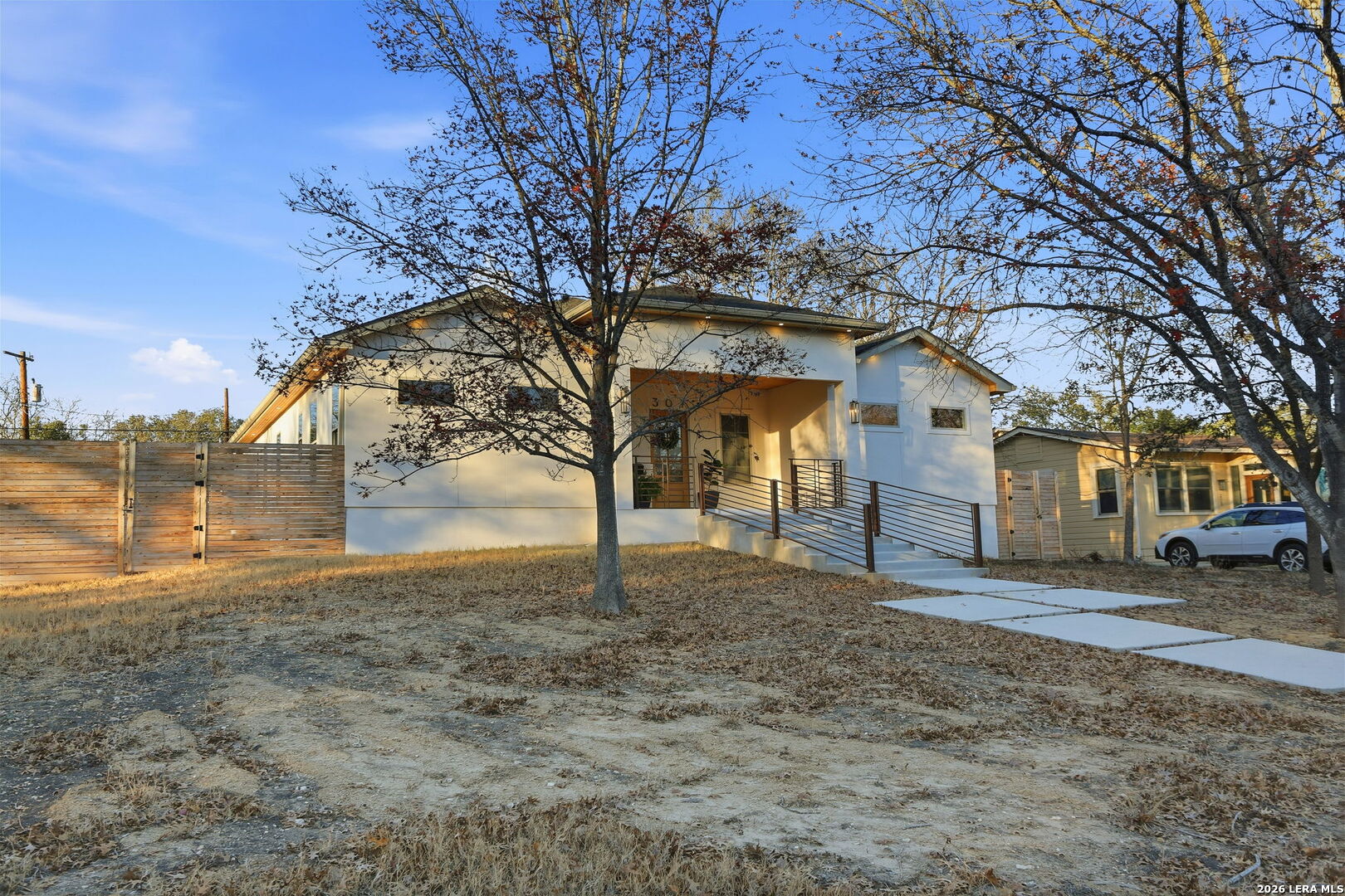301 Tuttle Road Terrell Hills, TX 78209 - Photo 7 of 65