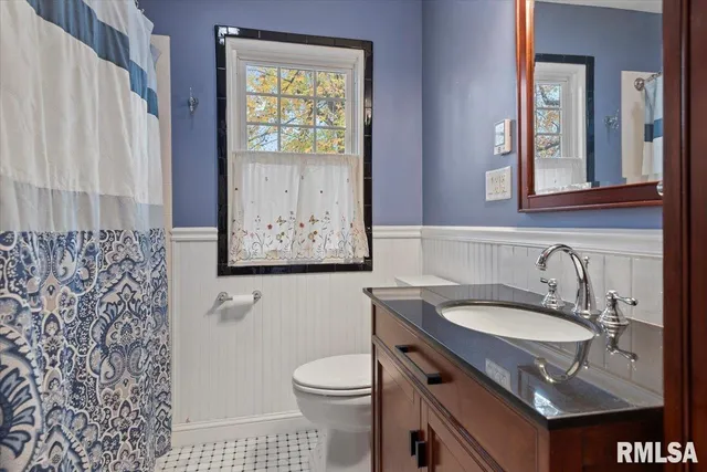 $269,900 | 909 South Walnut Street, Springfield, IL 62704