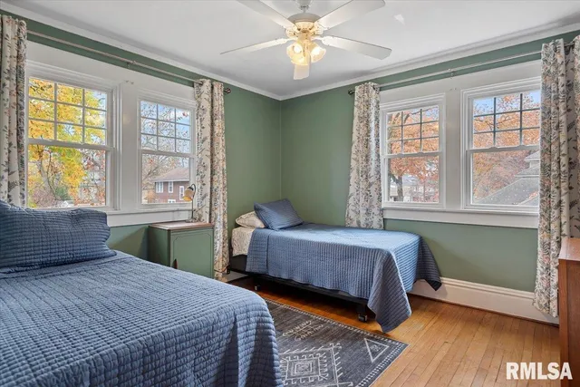 $269,900 | 909 South Walnut Street, Springfield, IL 62704