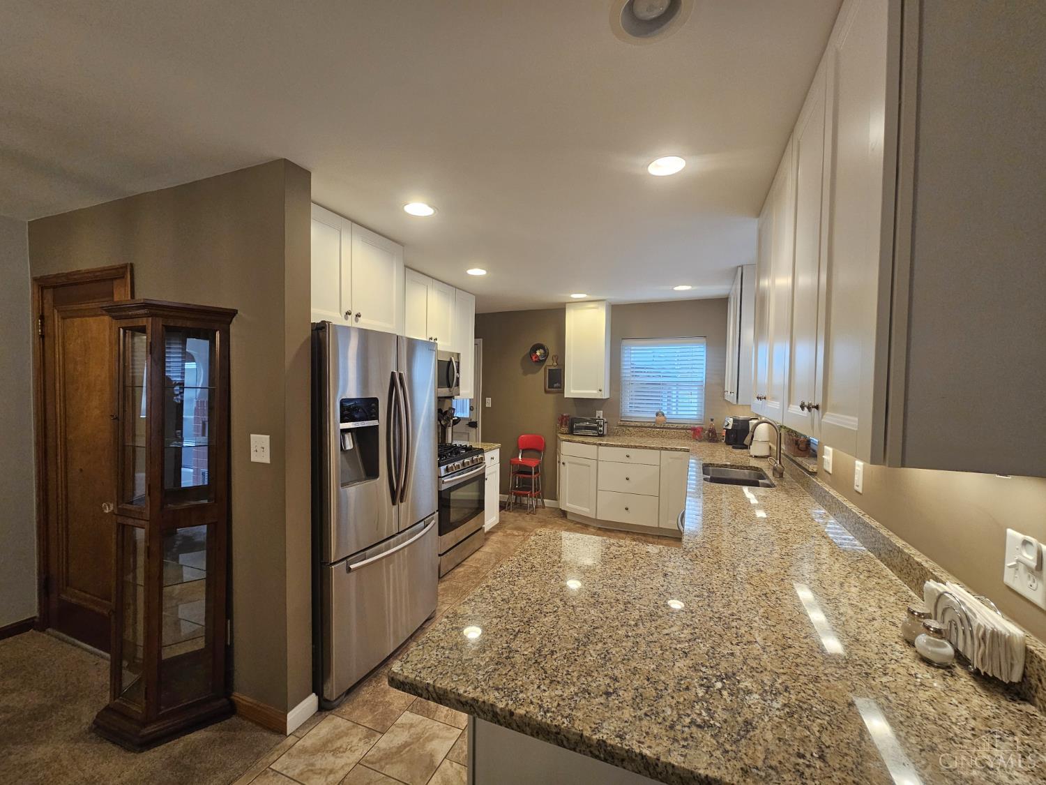 2985 North Bend Road Cincinnati, OH 45239 - Photo 11 of 47 Gallery Image 11