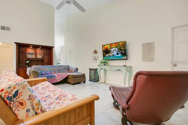 $3,800 | 3411 Windy Wood Drive, Orlando, FL 32812