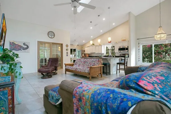 $3,800 | 3411 Windy Wood Drive, Orlando, FL 32812