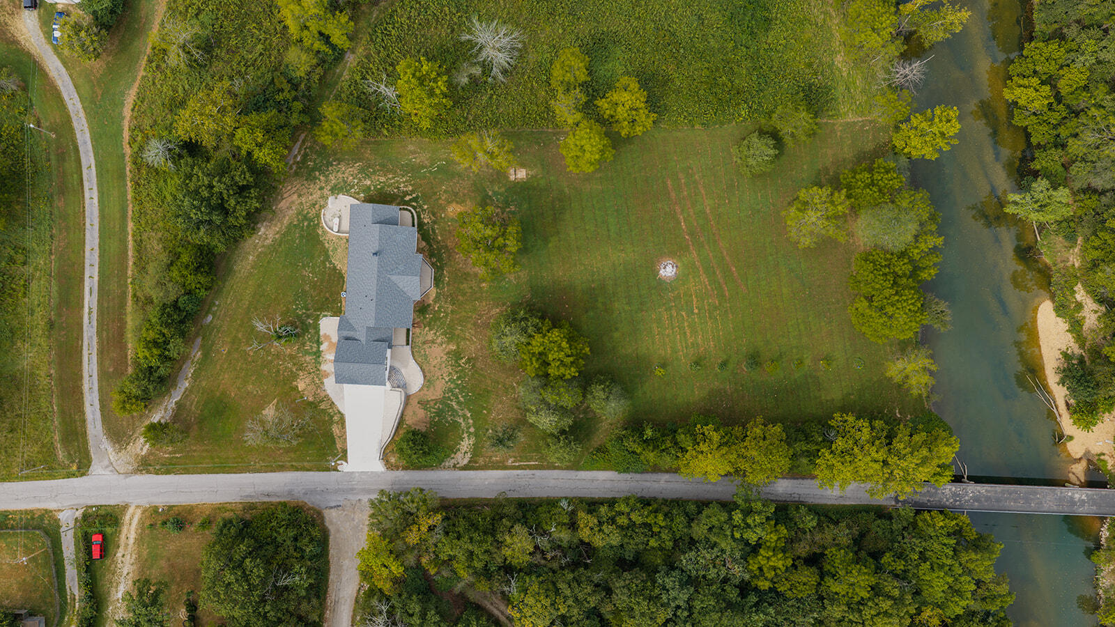 2133 State Hwy KK Fordland, MO 65652 - Photo 85 of 87 DJI_20260910112330_0305_D