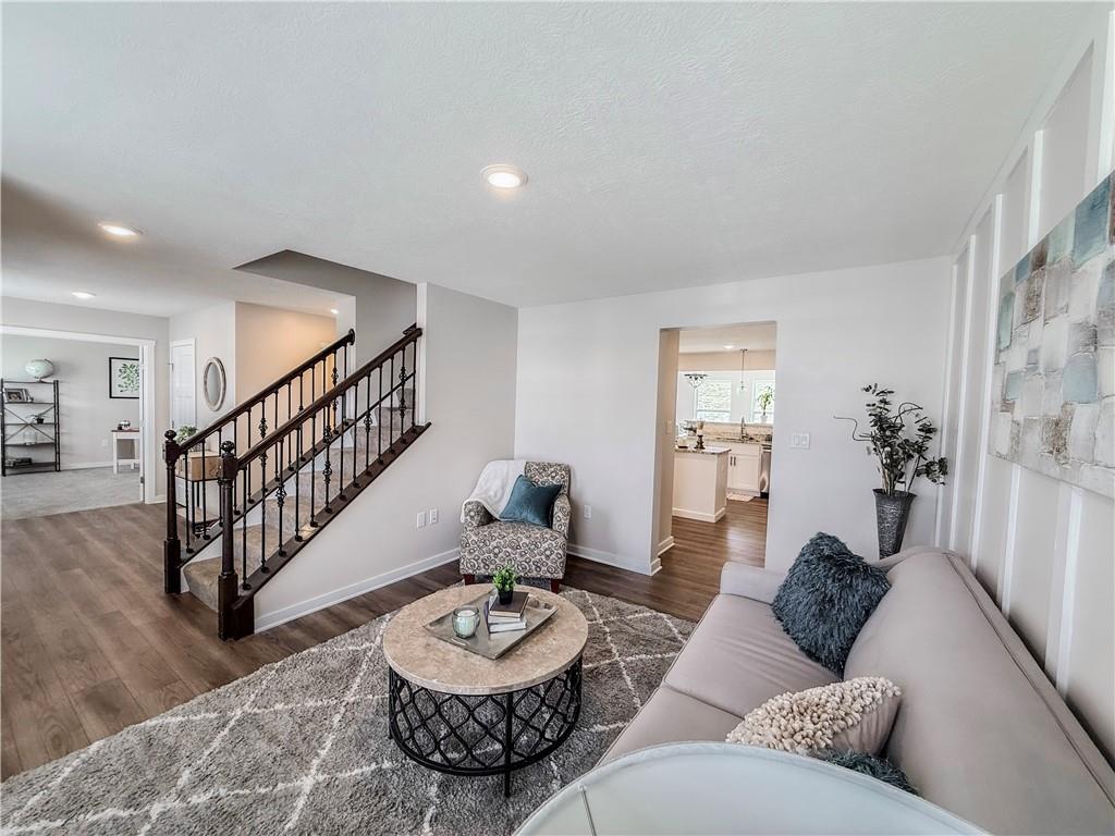 262 Lily Ridge Drive Canonsburg, PA 15317 - Photo 4 of 44