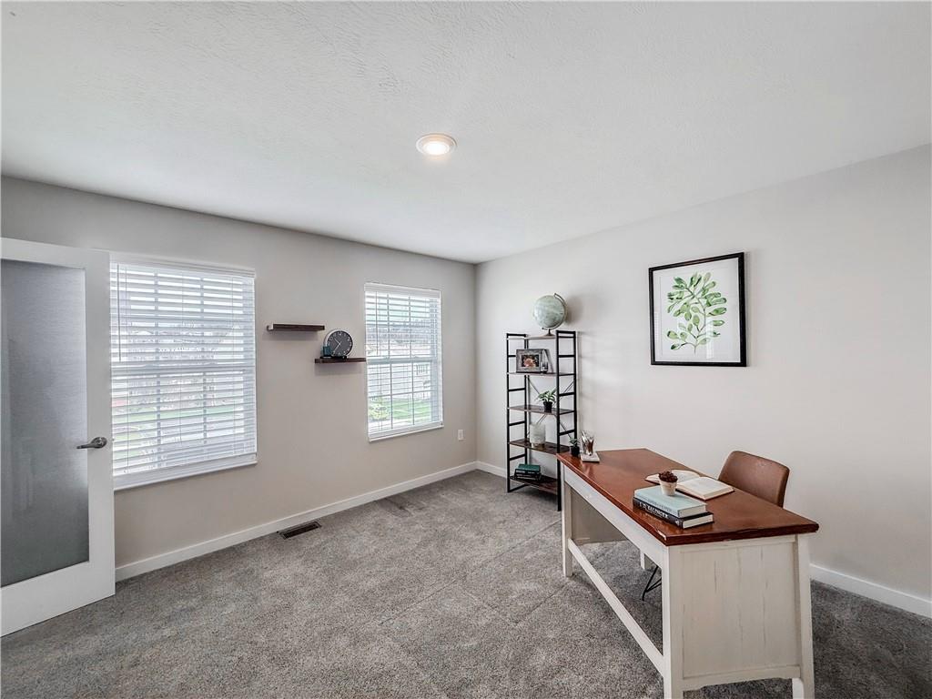 262 Lily Ridge Drive Canonsburg, PA 15317 - Photo 6 of 44