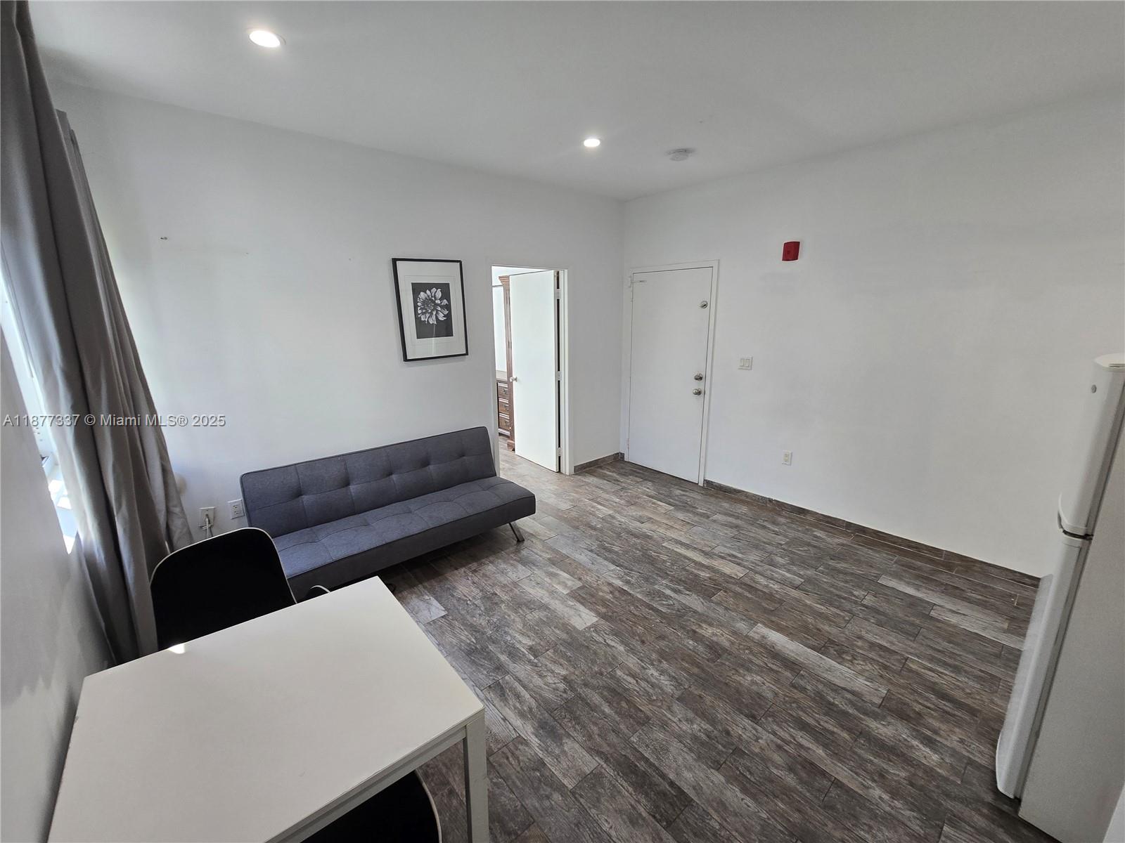 1345 Pennsylvania Avenue, Unit 2C Miami Beach, FL 33139 - Photo 7 of 18