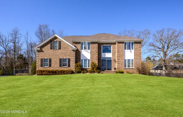$1,150,000 | 4 Whispering Grove Boulevard, Jackson, NJ 08527