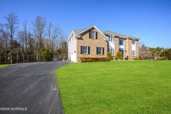 $1,150,000 | 4 Whispering Grove Boulevard, Jackson, NJ 08527