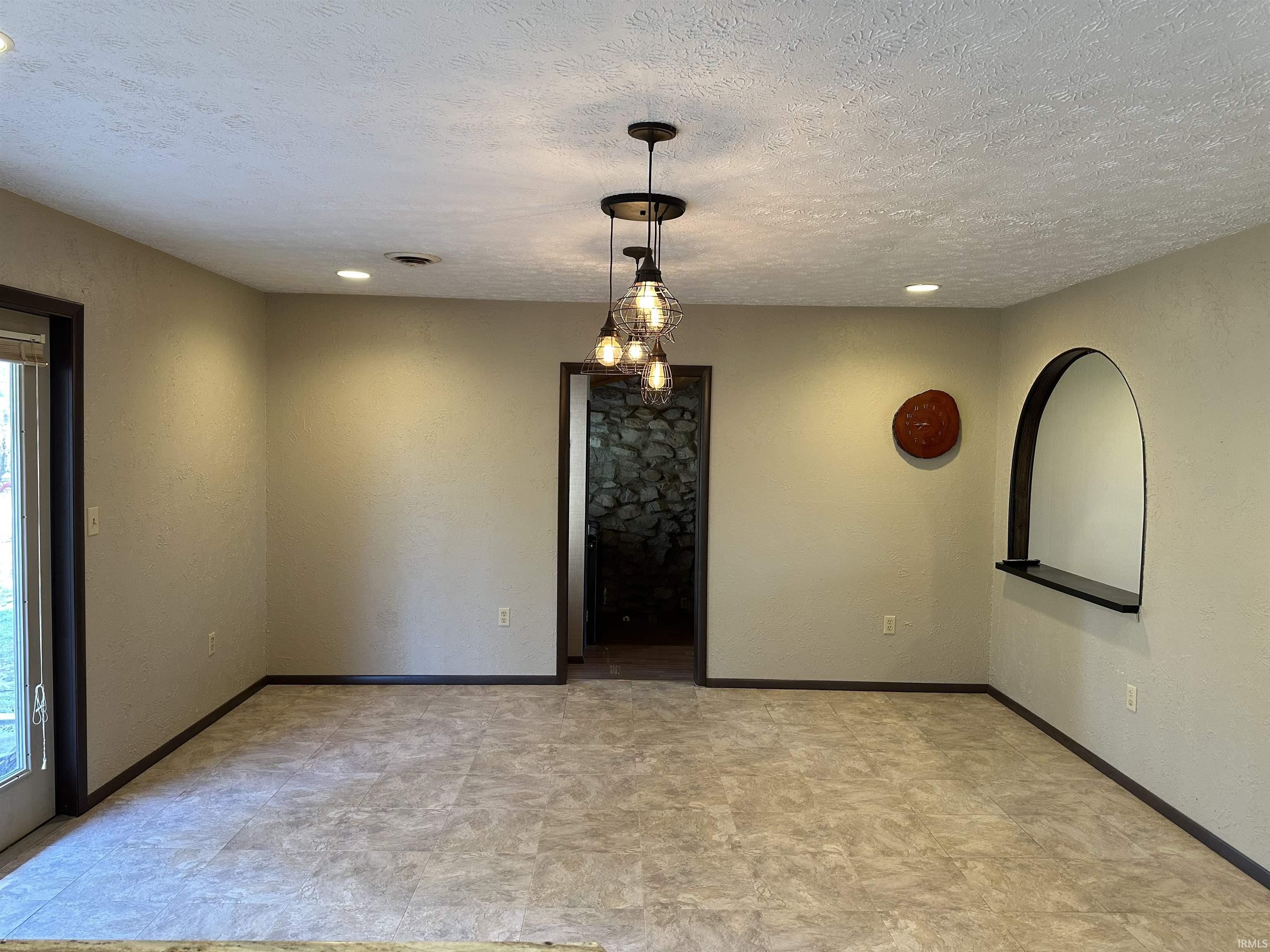 40 Ramey Drive Mitchell, IN 47446 - Photo 17 of 34