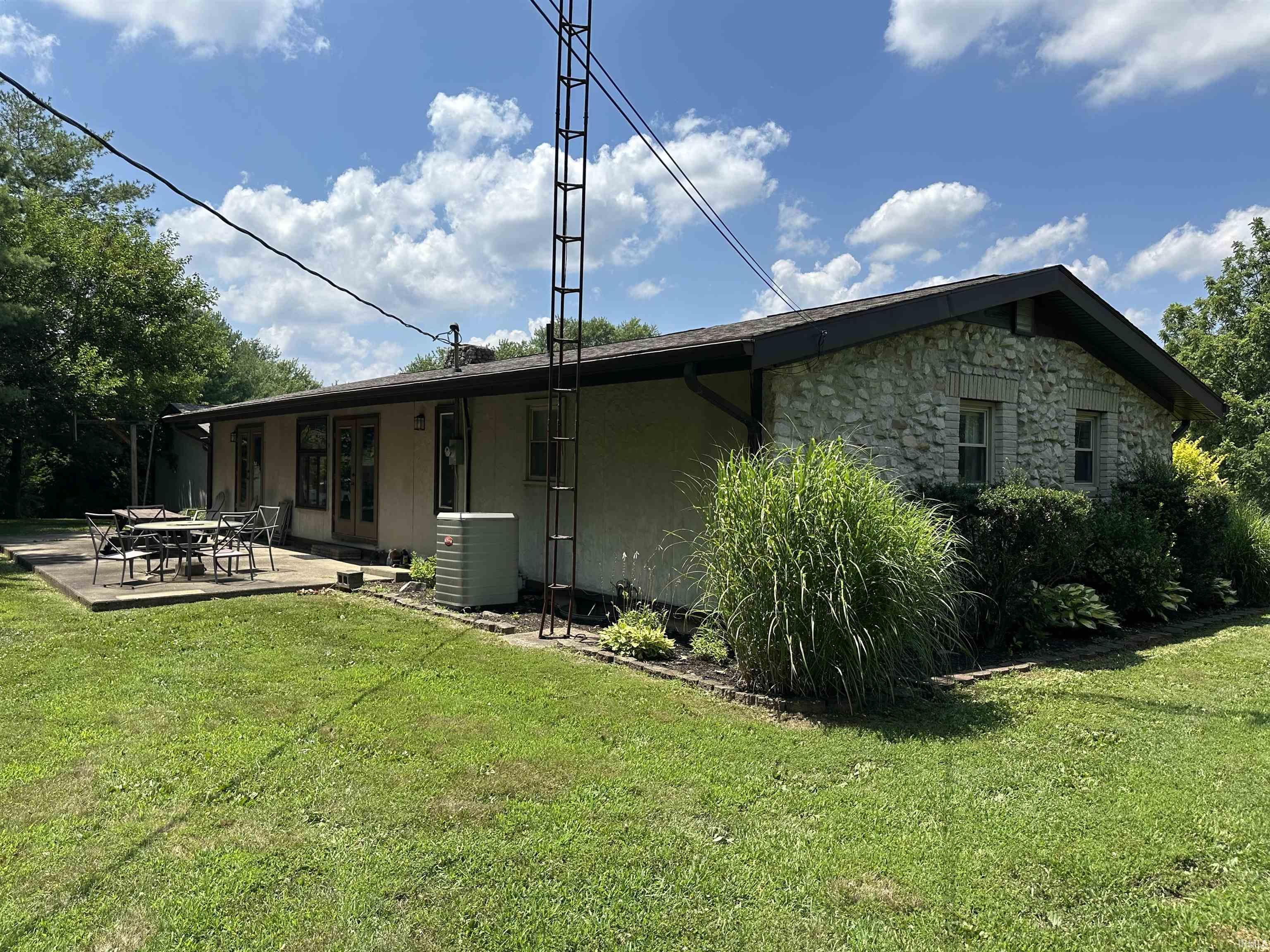 40 Ramey Drive Mitchell, IN 47446 - Photo 9 of 34