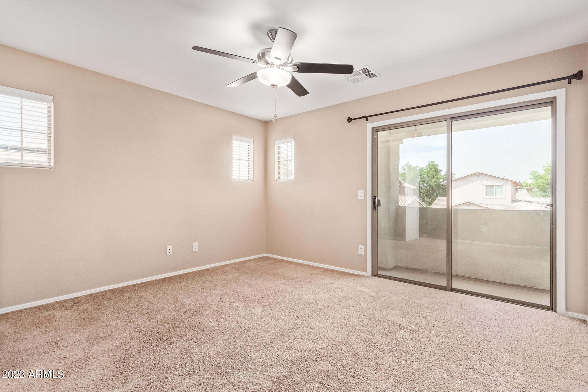 15358 West Wethersfield Road Surprise, AZ 85379 - Photo 19 of 51 20 - Wethersfield