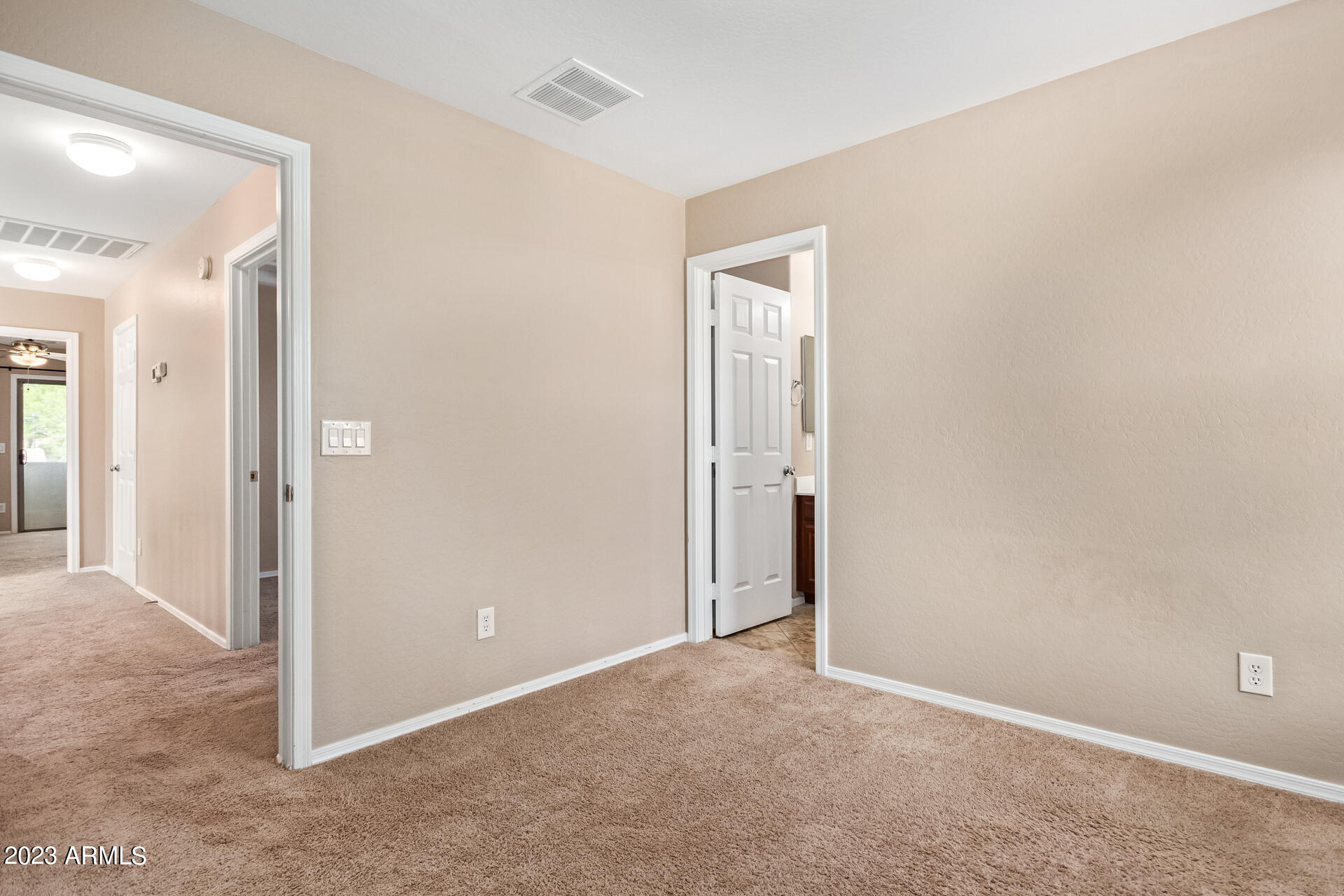 15358 West Wethersfield Road Surprise, AZ 85379 - Photo 28 of 51 31 - Wethersfield