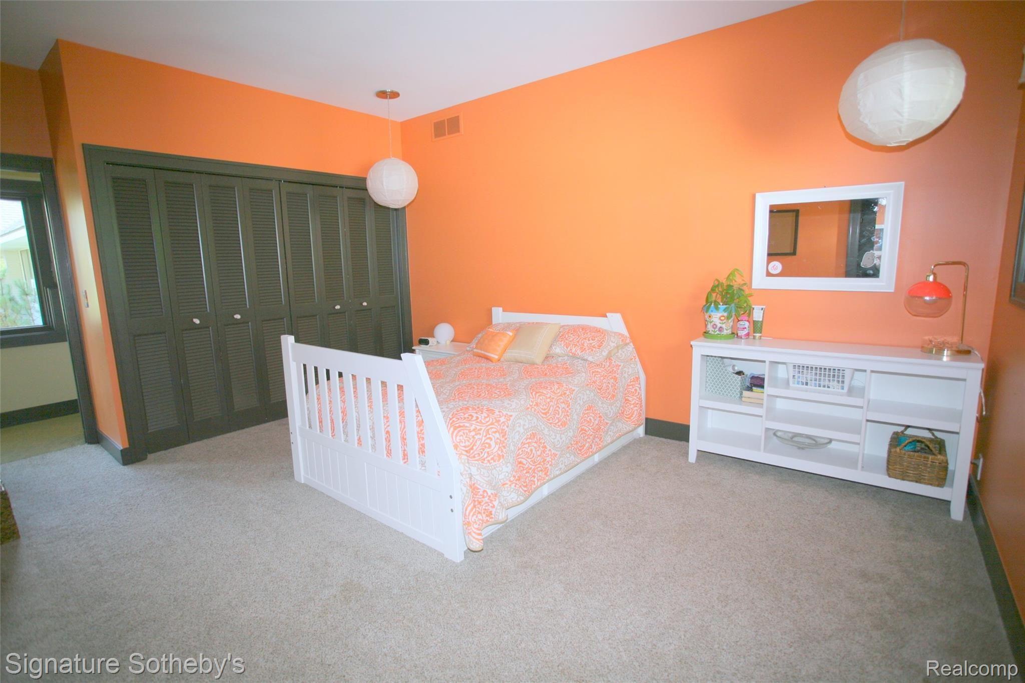 9100 Fox Hollow Road Clarkston, MI 48348 - Photo 24 of 52 Bedroom