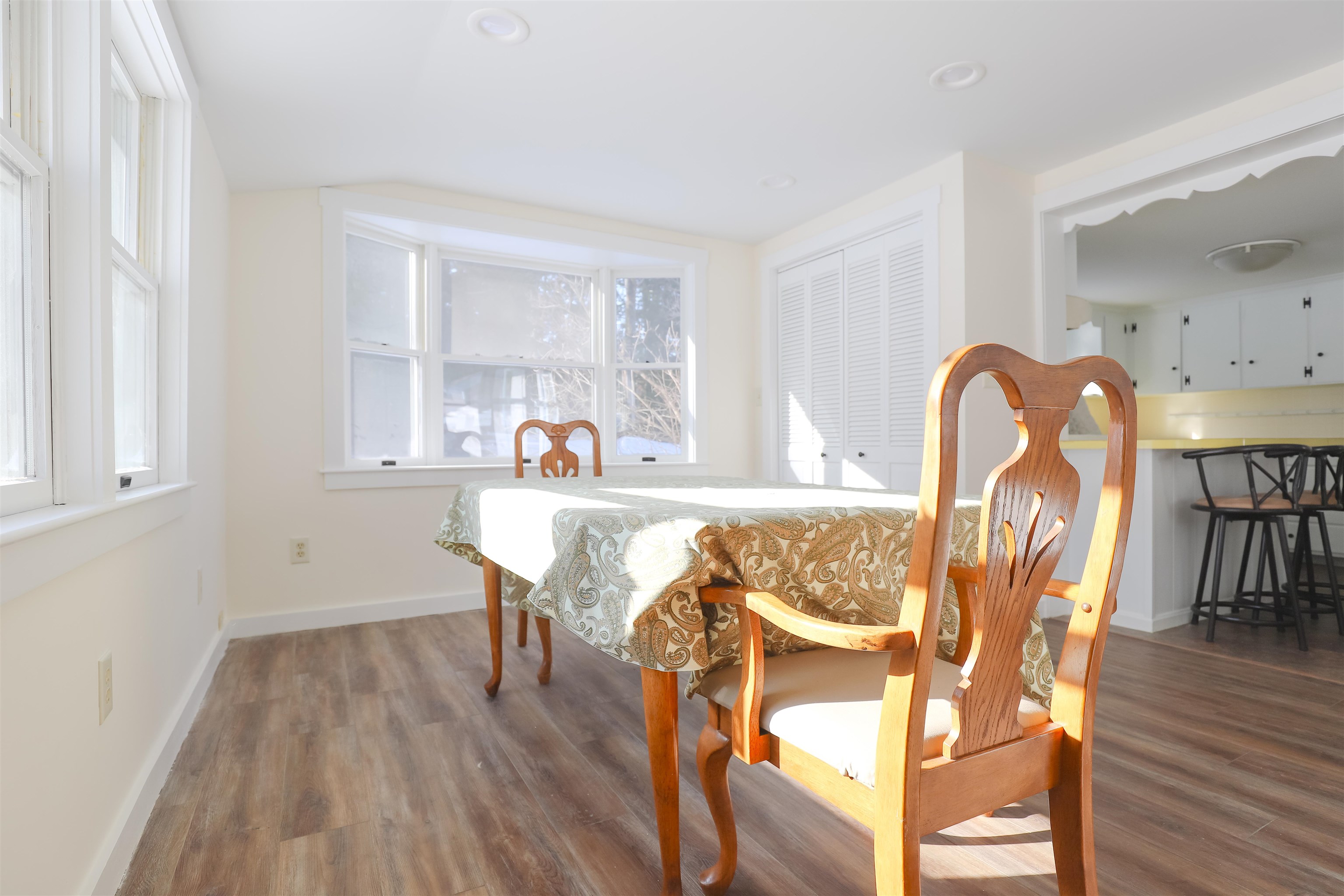 151 State Route 202 Bennington, NH 03442 - Photo 3 of 35