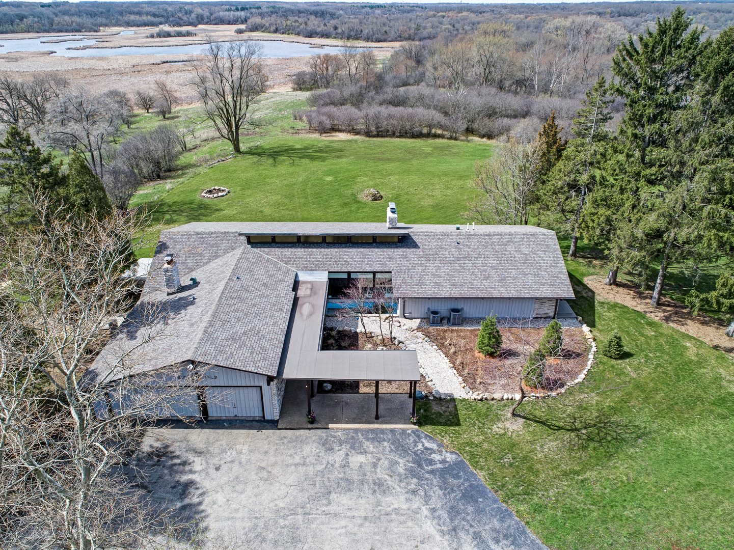 346 Old Sutton Road Barrington Hills, IL 60010 - Photo 4 of 50