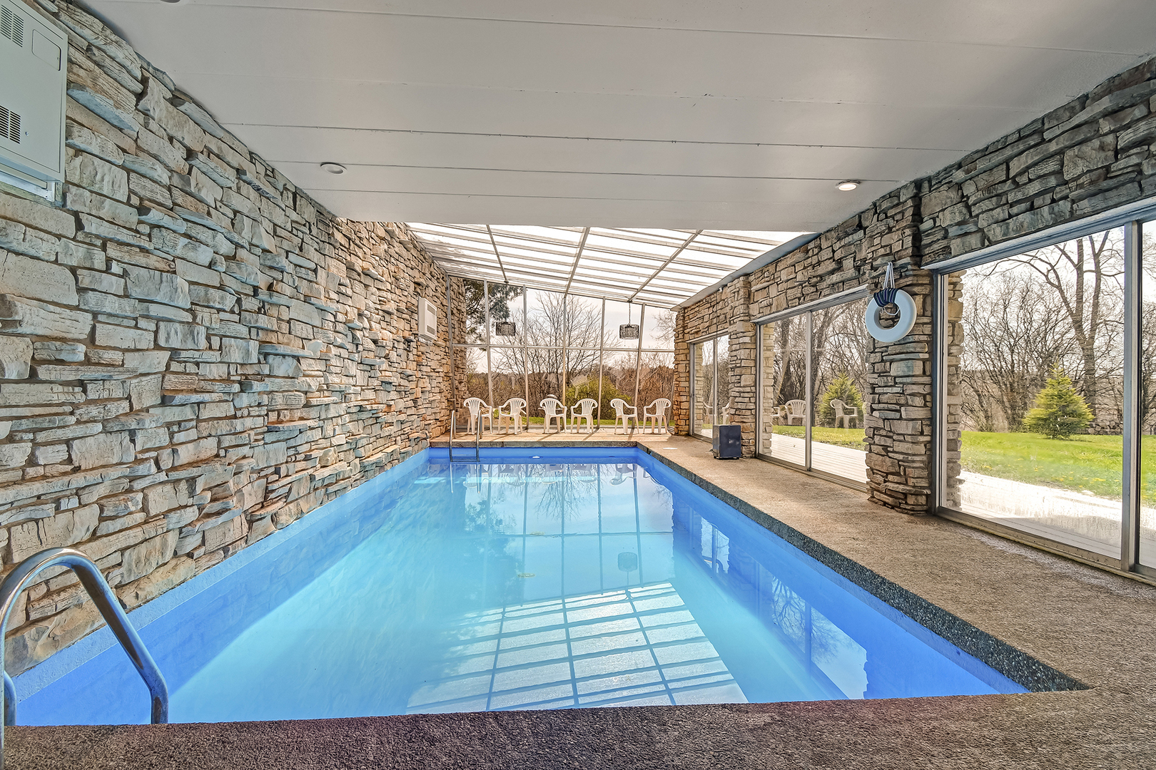 346 Old Sutton Road Barrington Hills, IL 60010 - Photo 5 of 50