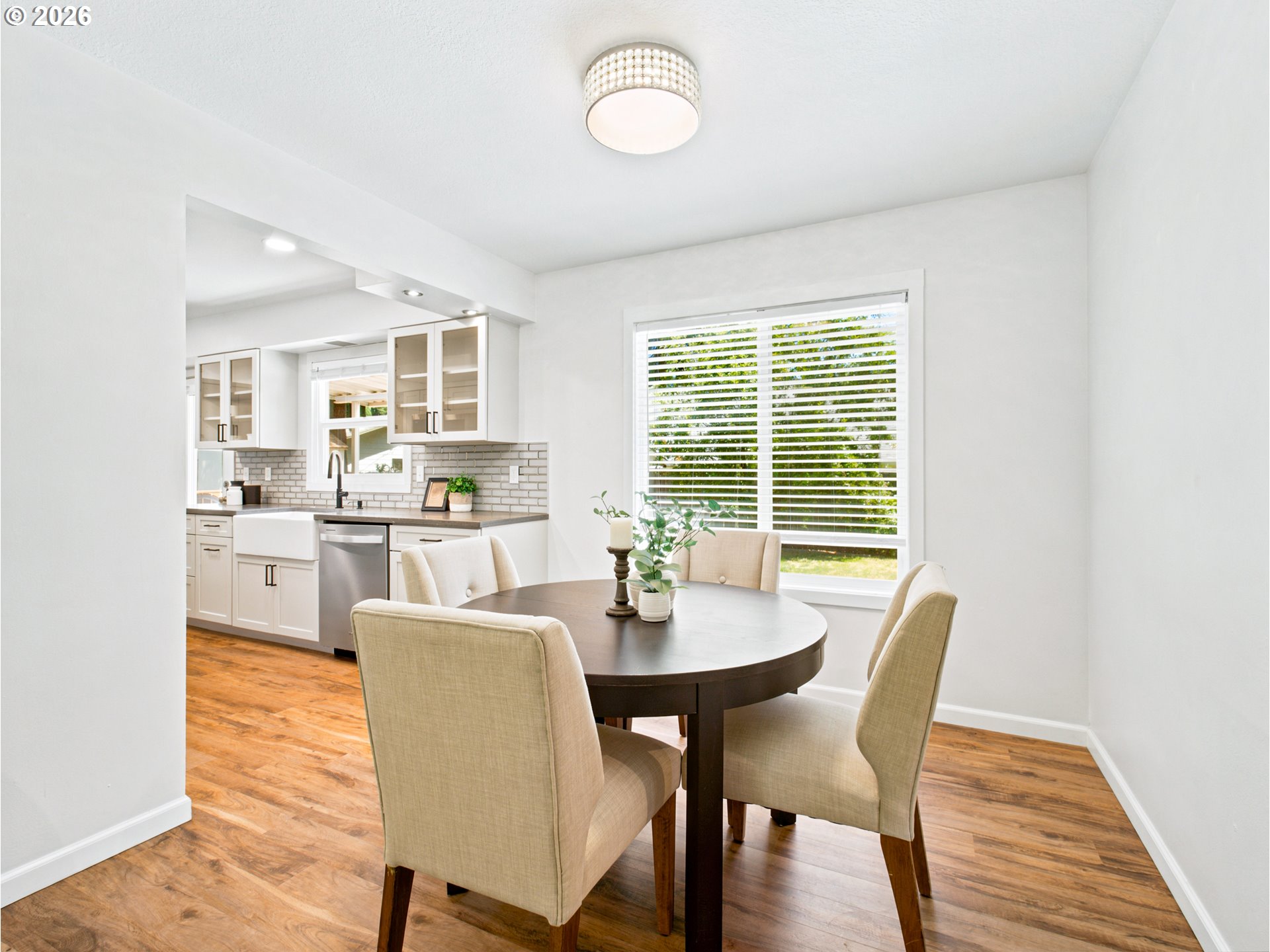20310 Southwest Boones Ferry Road Tualatin, OR 97062 - Photo 17 of 48 Dining Room