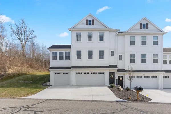 $419,900 | 1234 Gleneagle Trail, Unit 40, Hudsonville, MI 49426