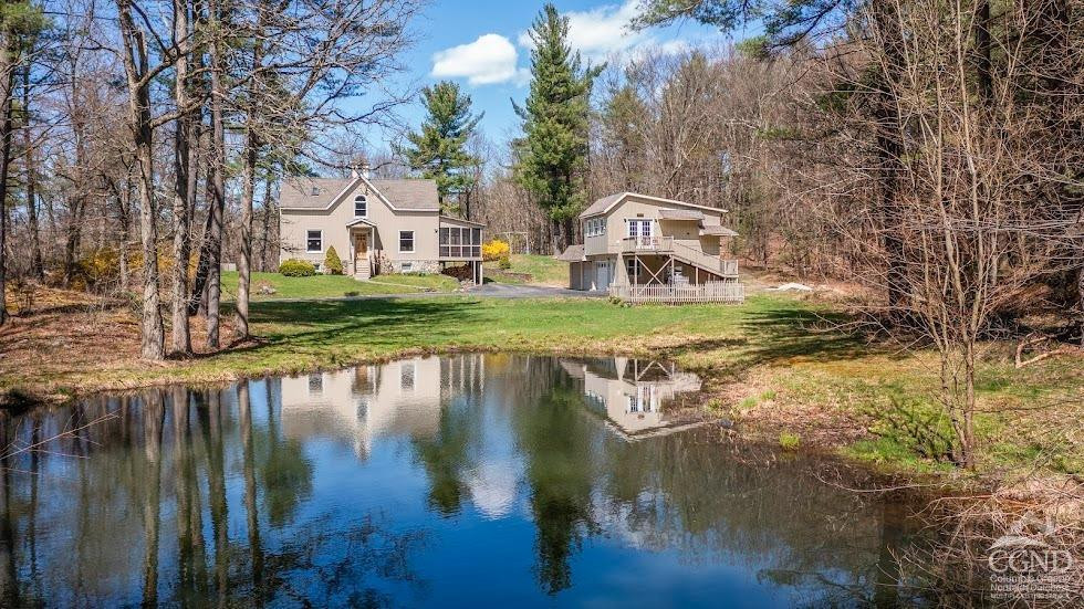 a view of a lake with houses