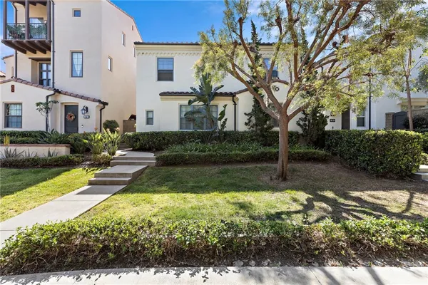 $4,500 | 56 Painted Trellis, Irvine, CA 92620