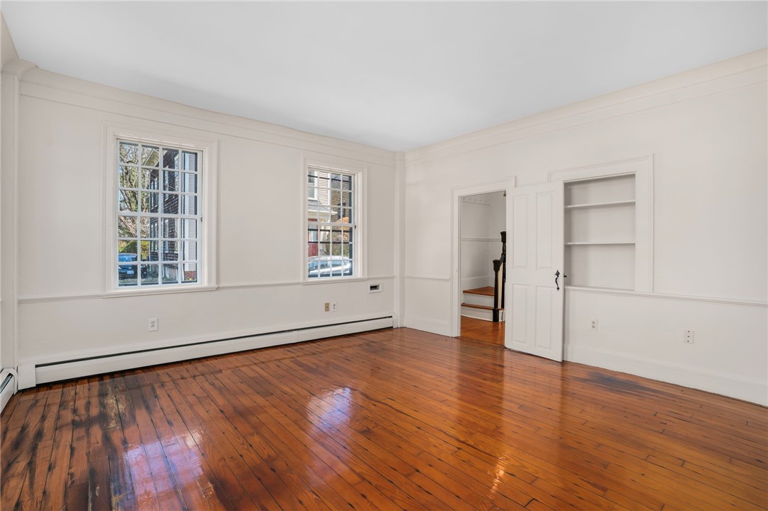 14 Elm Street Newport, RI 02840 - Photo 24 of 41