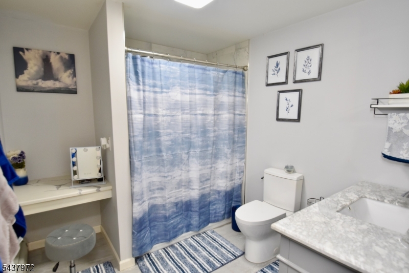2 Elm Road Hamburg, NJ 07419 - Photo 13 of 18