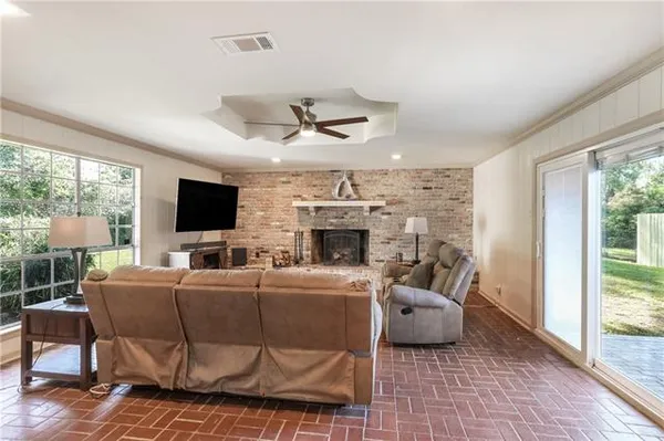 $2,190 | 545 Hutchinson Street, Mandeville, LA 70448