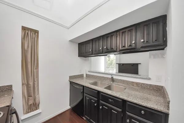 $139,000 | 3500 Tangle Brush Drive, Unit 8, Spring, TX 77381