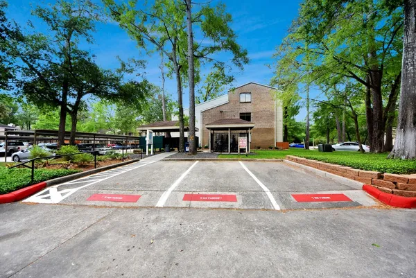 $139,000 | 3500 Tangle Brush Drive, Unit 8, Spring, TX 77381