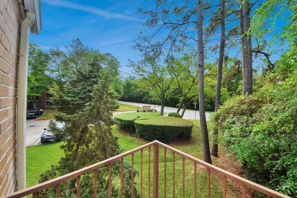 $139,000 | 3500 Tangle Brush Drive, Unit 8, Spring, TX 77381