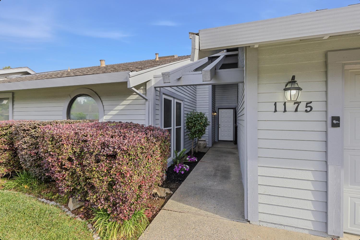 1175 Rose Tree Way Sacramento, CA 95831 - Photo 4 of 33 a view of a porch of the house