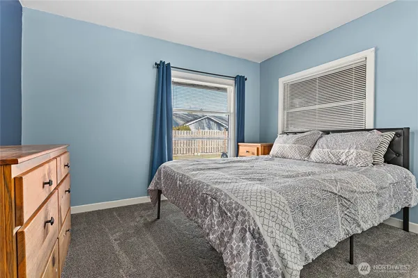 $410,000 | 208 Harrison Street, Sumas, WA 98295