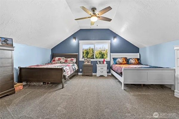 $410,000 | 208 Harrison Street, Sumas, WA 98295