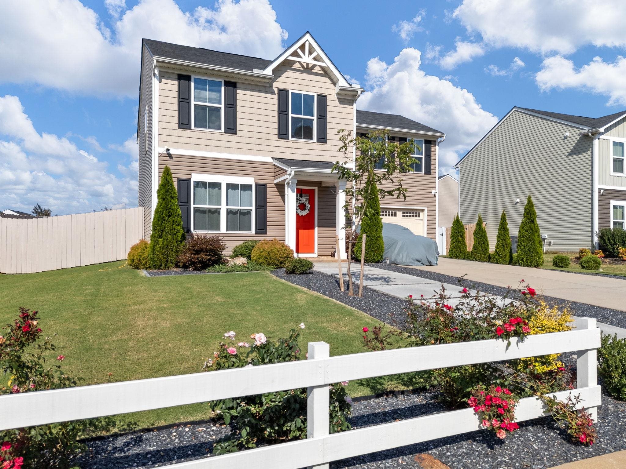 536 Heavenly Days Street Inman, SC 29349 - Photo 2 of 25