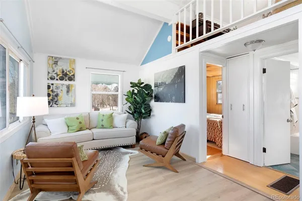 $400,000 | 560 South Pine Drive, Bailey, CO 80421