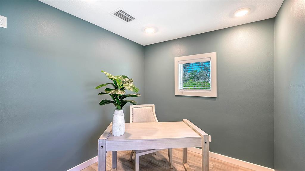 7221 Plovers Way Sarasota, FL 34242 - Photo 37 of 100