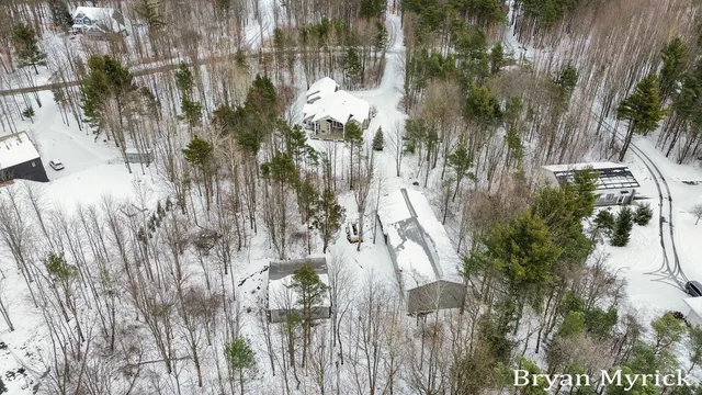 $1,150,000 | 4656 Arbor Trail, Holland, MI 49423